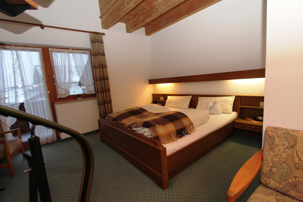 Reikartz Hotel Bergpanorama Pfronten Rum bild